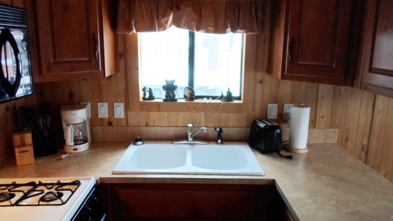 Village de vacances Cedar Pines 3*